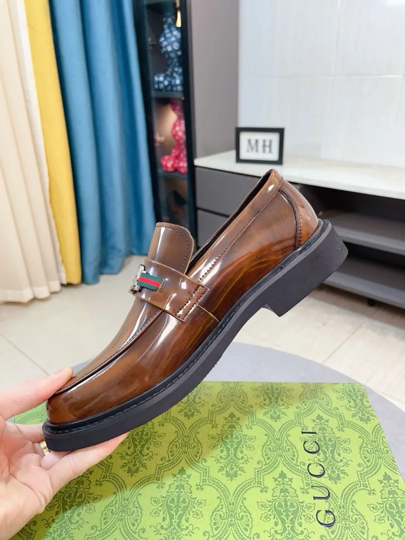 Men's men's shoes💰560🌹🌹Niuli [GUCCI] Formal men's leather shoes [strong][strong][strong] New model coming ~ original quality ☺The upper is imported from Italy with open edges, the leather is soft and delicate, and the wear-resistant and non-slip combination outsole is dignified and domineering, and the luxury charm is unobstructed! The natural and free nouveau riche leads the trend. Code number: 38-44